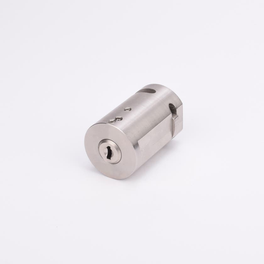 Nyckelinsats i metall med cylindrisk form innehållande en digital cylinder.
