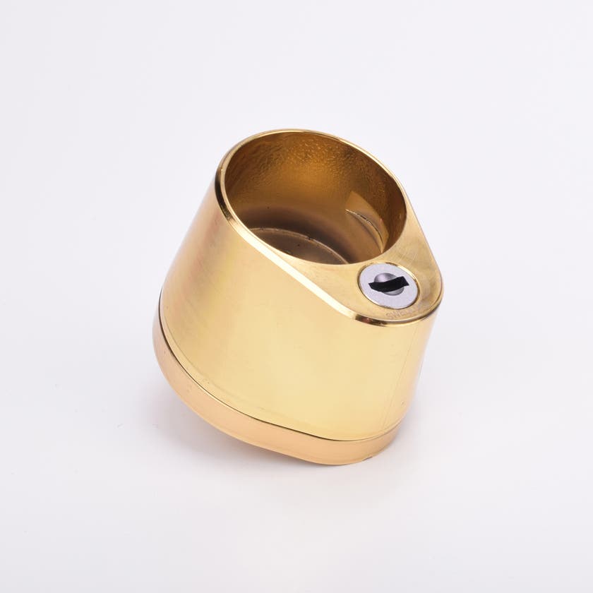 Duolås i mässing för montering av låscylinder.